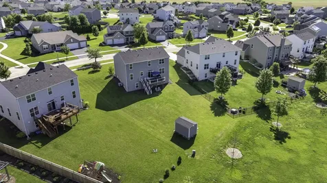 702 Kentshire Drive Yorkville IL 60560