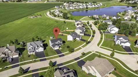 702 Kentshire Drive Yorkville IL 60560