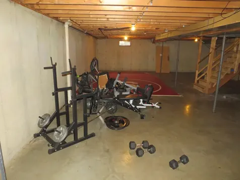 301-303 Carriage Drive Morris IL 60450