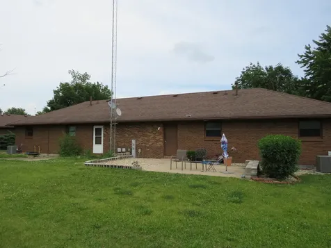 301-303 Carriage Drive Morris IL 60450