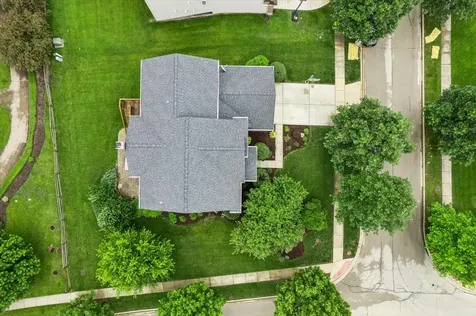 2 Springbrook Court Streamwood IL 60107
