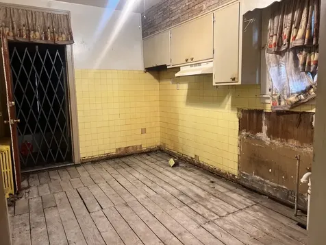 8753 South Laflin Street Chicago IL 60620