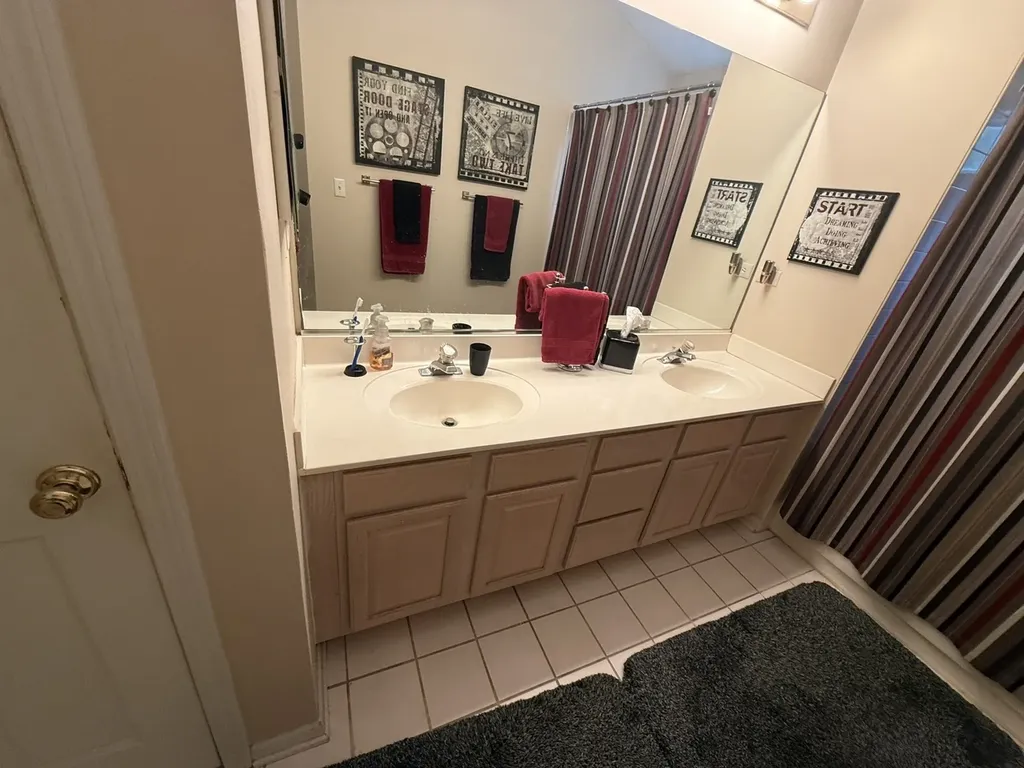 3034 Autumn Lake Drive Aurora IL 60504
