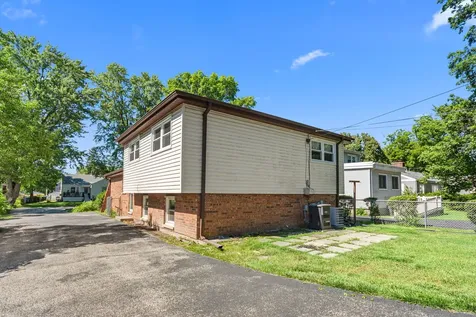653 Jefferson Street Crete IL 60417