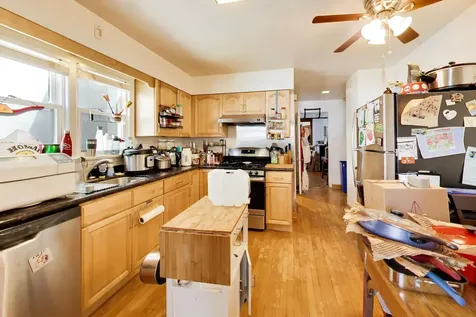 2102 West Belle Plaine Avenue Chicago IL 60618