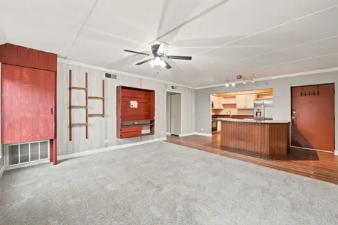 2600 Oakton Street Park Ridge IL 60068