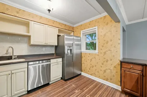 2600 Oakton Street Park Ridge IL 60068