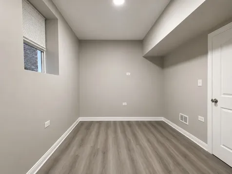 4415 South Sawyer Avenue Chicago IL 60632