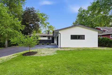 6411 Londonderry Drive Cary IL 60013