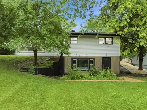 6411 Londonderry Drive Cary IL 60013