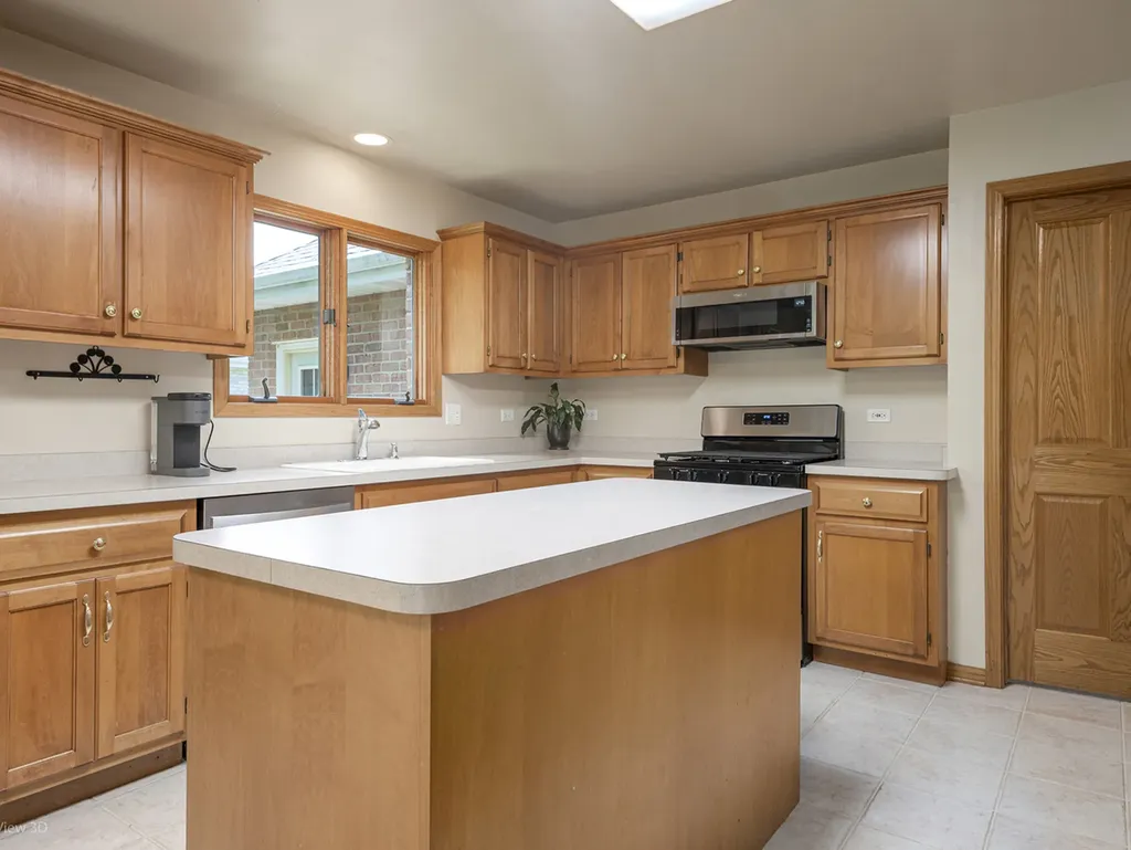 1048 Yamma Ridge New Lenox IL 60451