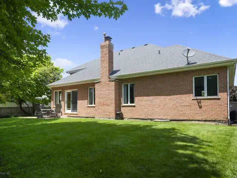 1048 Yamma Ridge New Lenox IL 60451