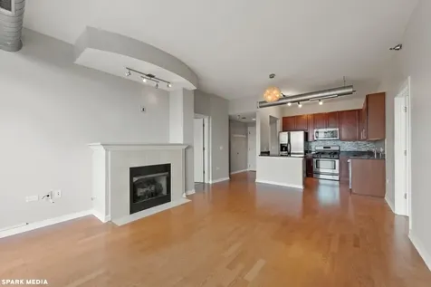 909 West Washington Boulevard Chicago IL 60607