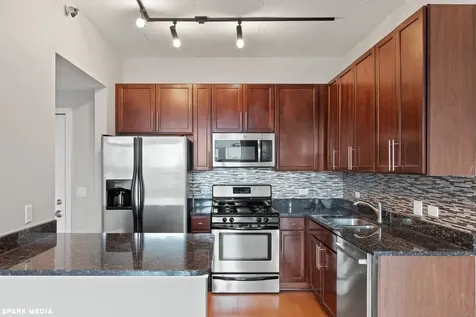 909 West Washington Boulevard Chicago IL 60607