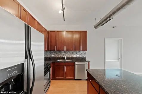 909 West Washington Boulevard Chicago IL 60607