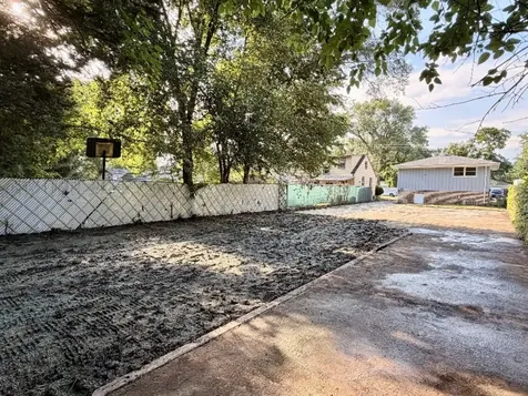 705 Sheridan Avenue Dolton IL 60419