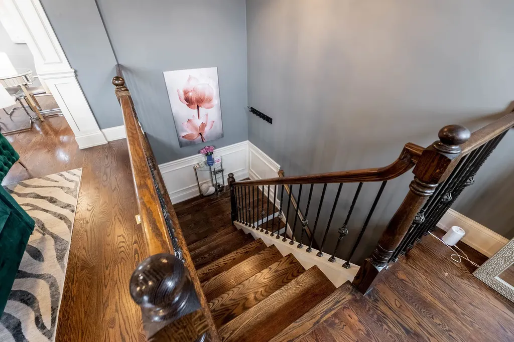 4245 South Langley Avenue Chicago IL 60653