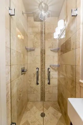 4245 South Langley Avenue Chicago IL 60653