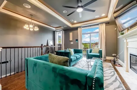 4245 South Langley Avenue Chicago IL 60653