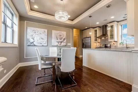 4245 South Langley Avenue Chicago IL 60653