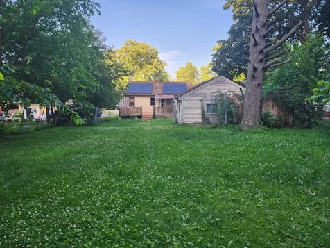 314 South Orchard Avenue Waukegan IL 60085