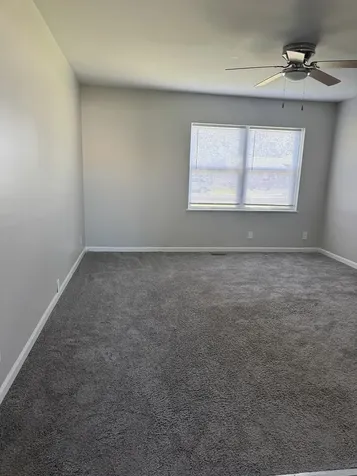 685 Old Indian Trail Aurora IL 60506