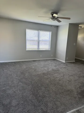 685 Old Indian Trail Aurora IL 60506