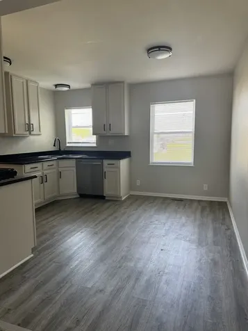 685 Old Indian Trail Aurora IL 60506