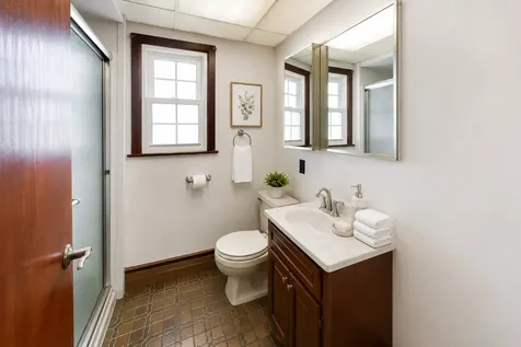 23W019 Sidney Avenue Glen Ellyn IL 60137