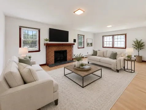 23W019 Sidney Avenue Glen Ellyn IL 60137