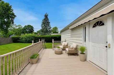23W019 Sidney Avenue Glen Ellyn IL 60137
