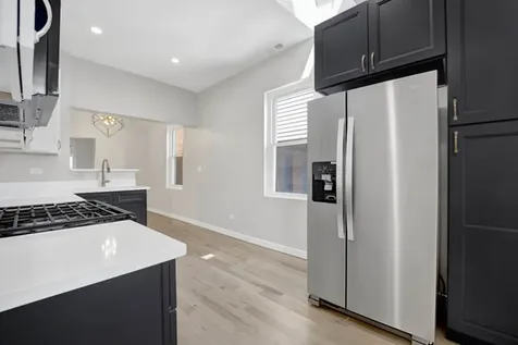 2223 West Taylor Street Chicago IL 60612