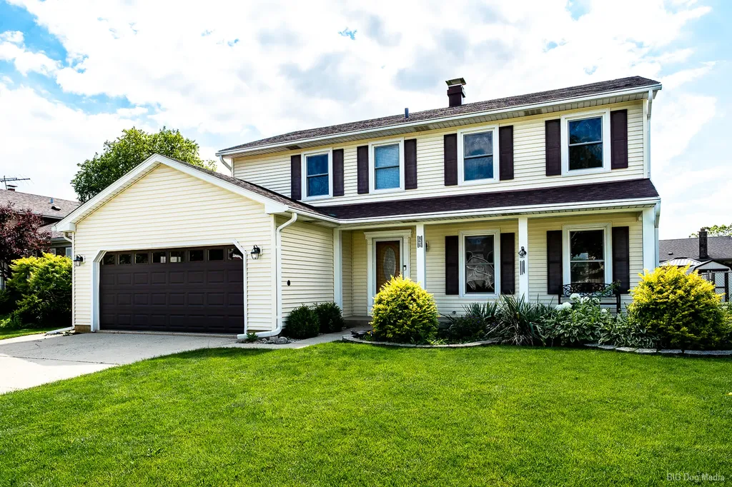 846 Pheasant Walk Drive Schaumburg IL 60193