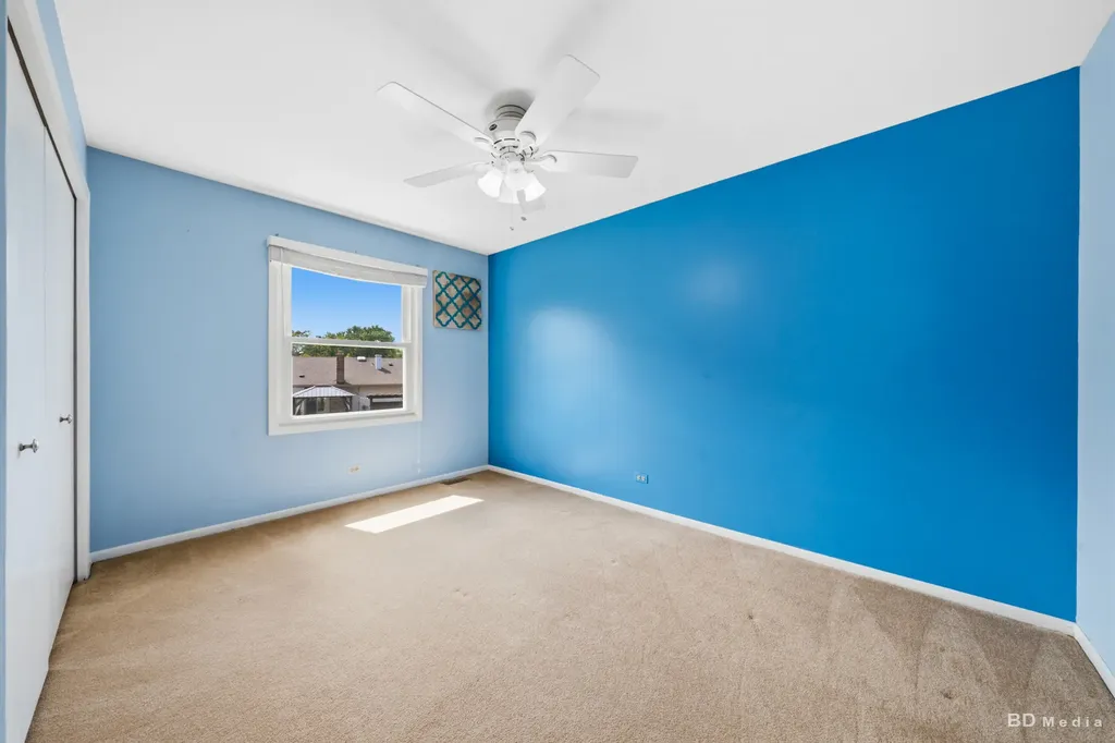 846 Pheasant Walk Drive Schaumburg IL 60193