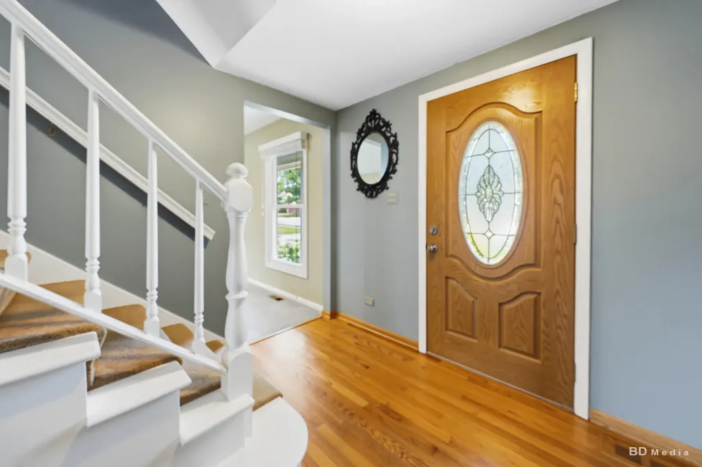 846 Pheasant Walk Drive Schaumburg IL 60193