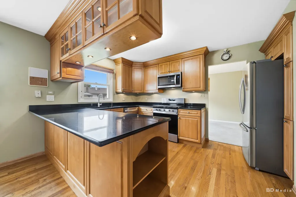 846 Pheasant Walk Drive Schaumburg IL 60193