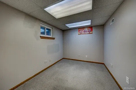 846 Pheasant Walk Drive Schaumburg IL 60193