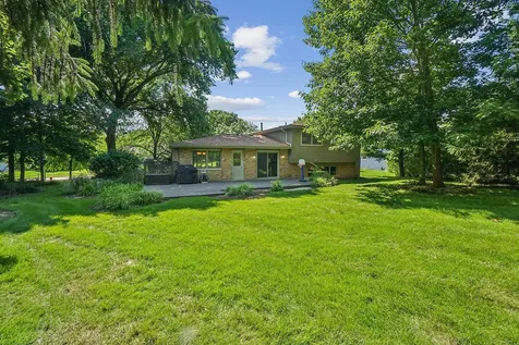 751 Tanglewood Lane Frankfort IL 60423