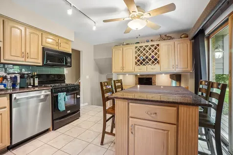 751 Tanglewood Lane Frankfort IL 60423