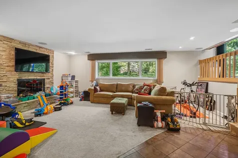751 Tanglewood Lane Frankfort IL 60423