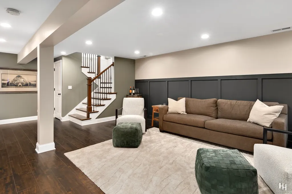 502 Plum Street Lake In The Hills IL 60156
