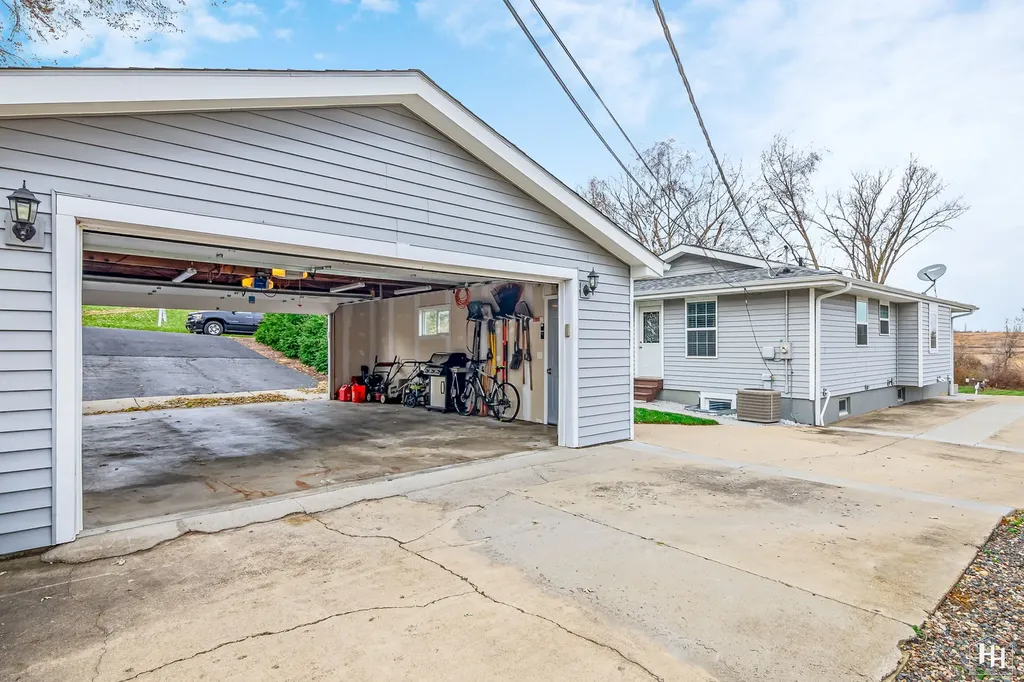 502 Plum Street Lake In The Hills IL 60156