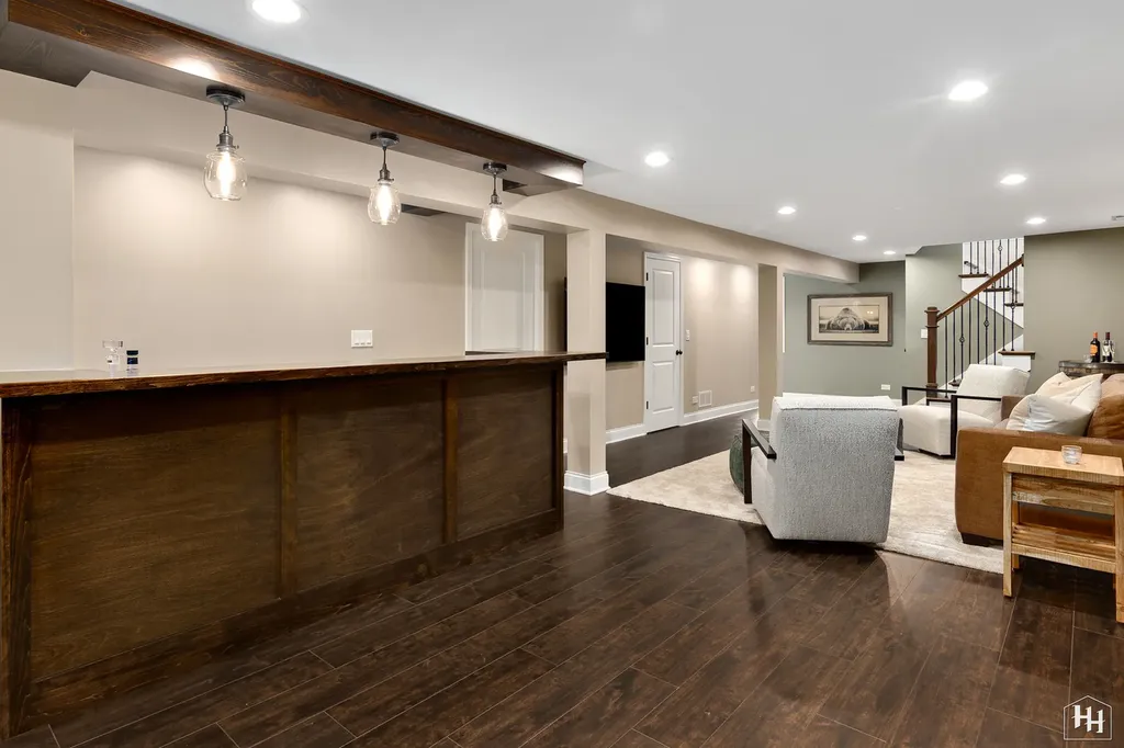 502 Plum Street Lake In The Hills IL 60156