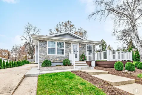 502 Plum Street Lake In The Hills IL 60156