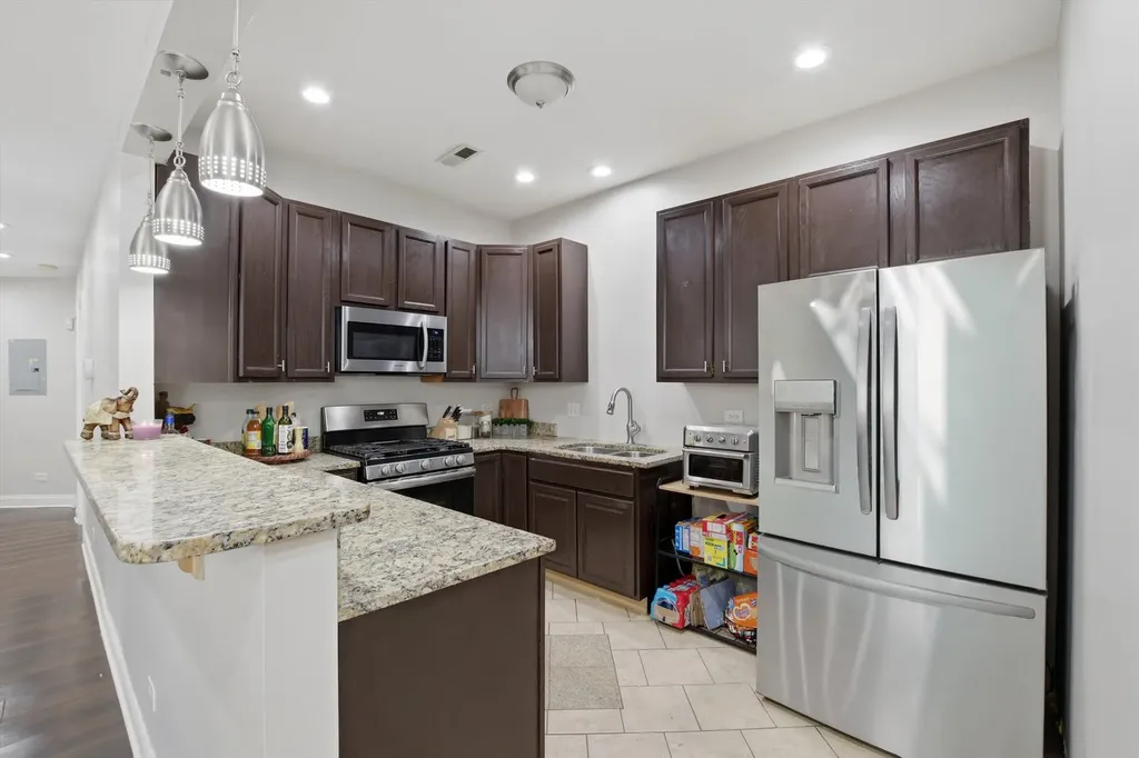 6500 South Dorchester Avenue Chicago IL 60637