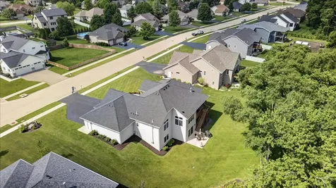 6226 Hathaway Trail Roscoe IL 61073
