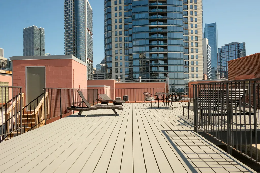 550 North Kingsbury Street Chicago IL 60654