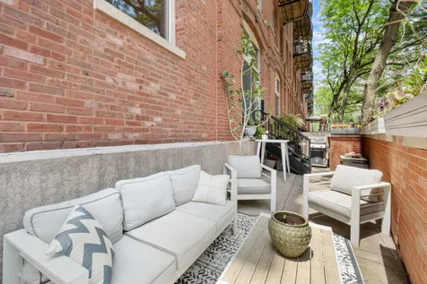 550 North Kingsbury Street Chicago IL 60654