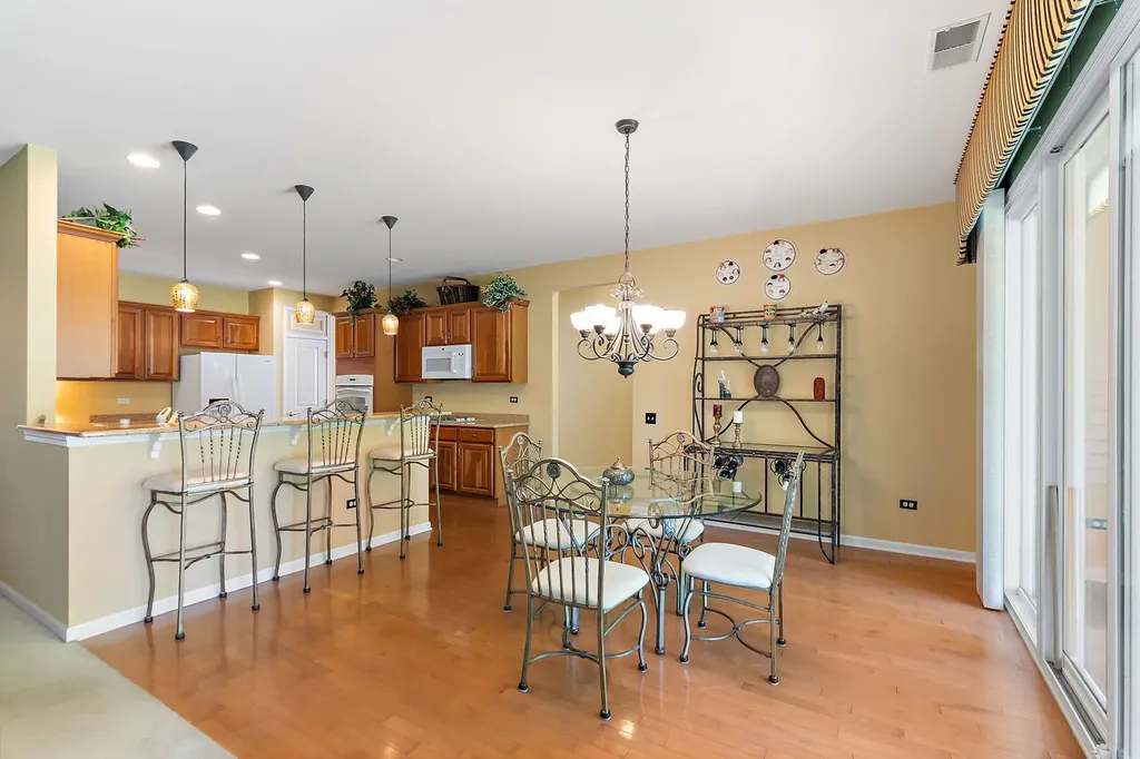 12225 Arlington Drive Huntley IL 60142