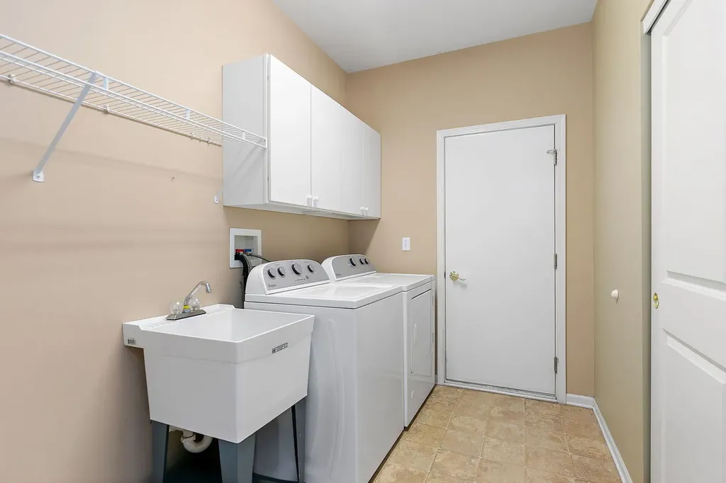 12225 Arlington Drive Huntley IL 60142